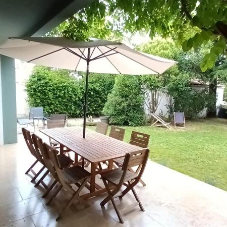Loue Maison 10 Couchages A La Rochelle Avec Jardin, Proche Plage Exterior foto